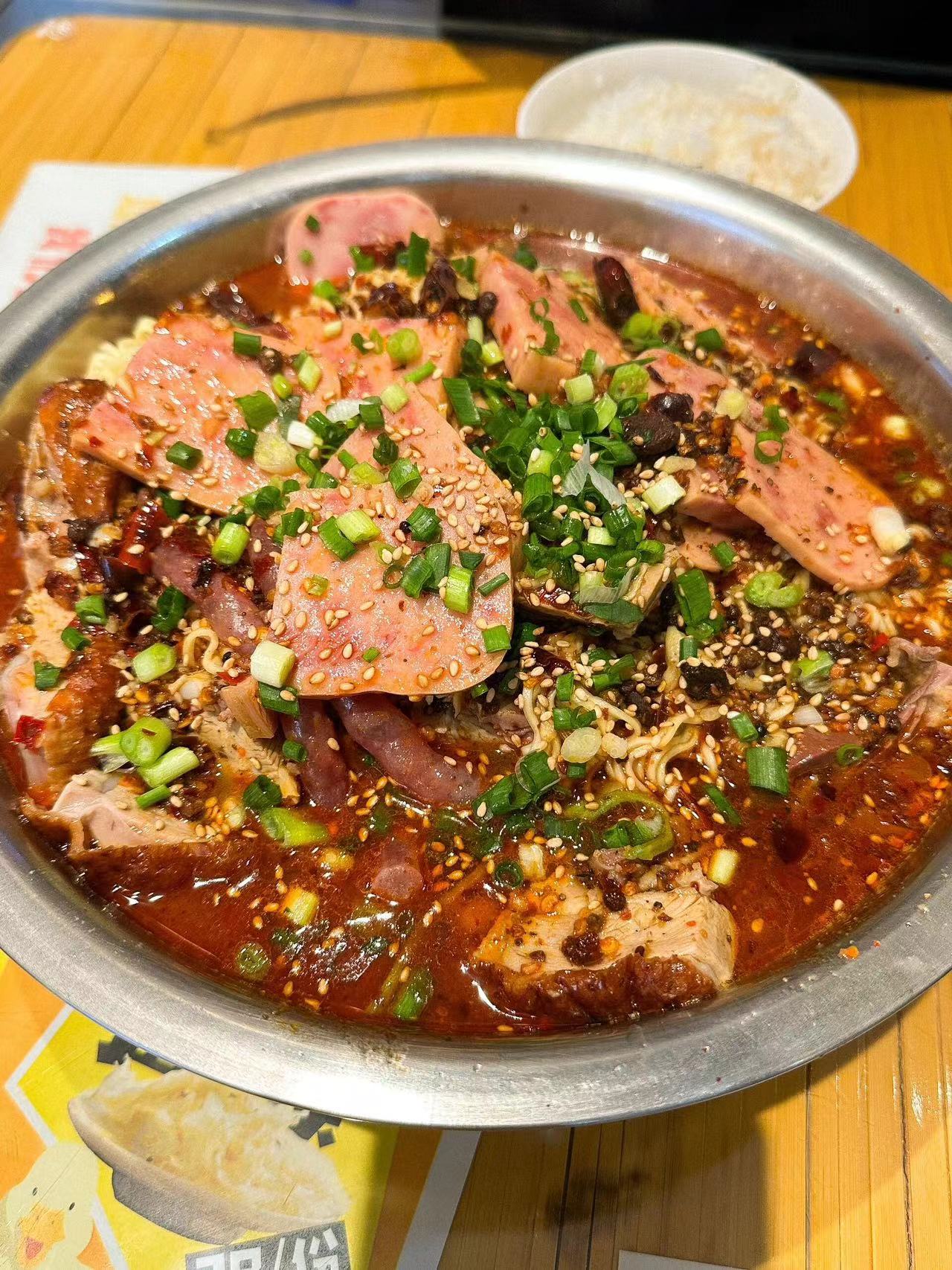 以川冒菜冒烤鸭：2024 餐饮创业新机遇